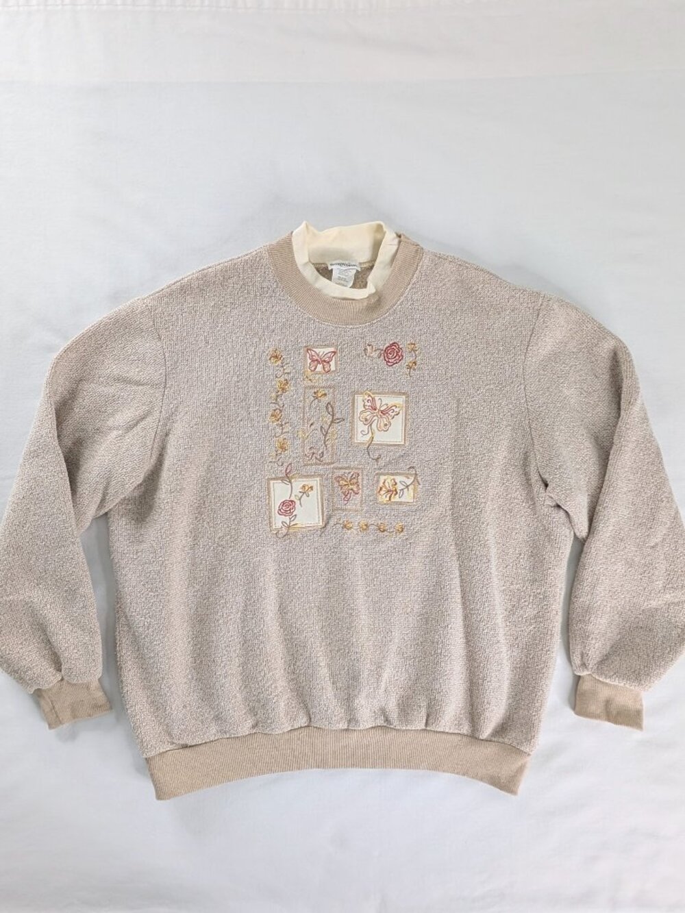 VTG Cream Tan Terry Cloth Butterfly Floral Embroidered Turtleneck Sweatshirt